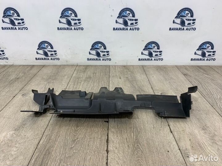 Воздуховод радиатора правый Mini Cooper One