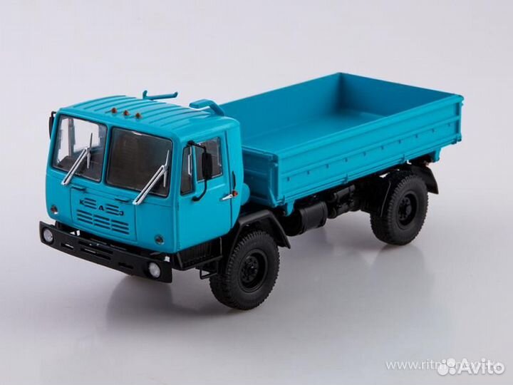 CLC508 Ixo 1/43 Газ 24 «Волга» 1970 Черный