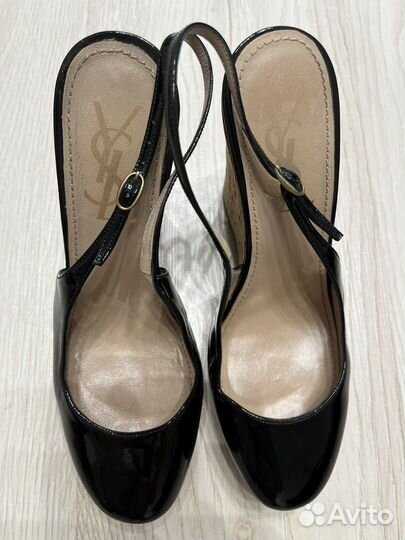 Босоножки женские