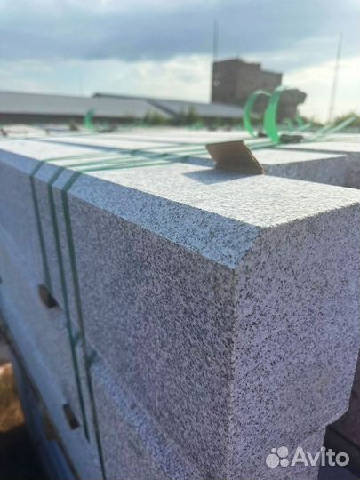 Гранит дугорецкий