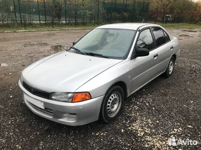 Mitsubishi Mirage Запчасти