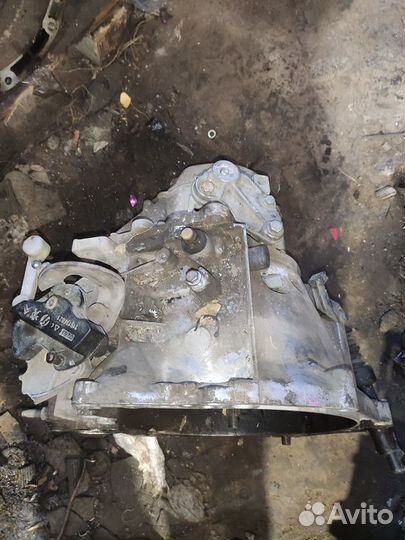 МКПП (механическая коробка переключения передач) P