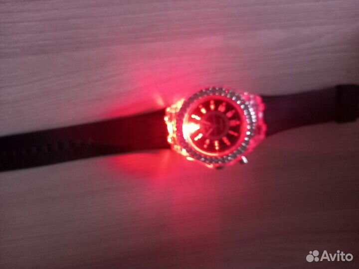 Часы унисекс