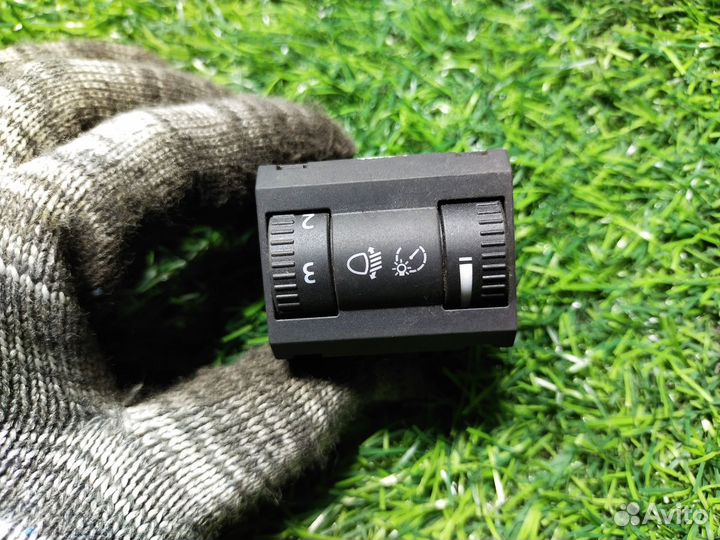 Кнопка корректора фар Skoda Yeti (5L) I