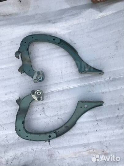 Петли багажника Renault Symbol K7JA700 2005