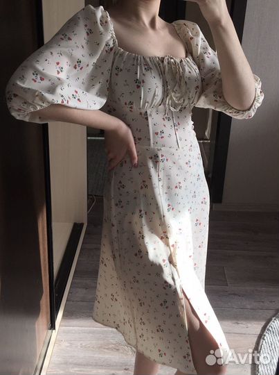 Платье женское