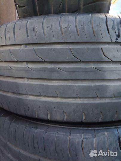 Continental ContiPremiumContact 2 235/50 R18 97V