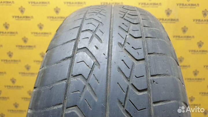 Yokohama Geolandar G900 215/60 R16