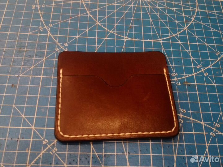 Кардхолдер ручной работы