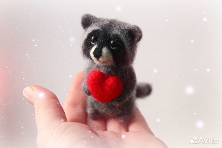 Енот с сердцем (на заказ )