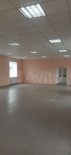 Свободного назначения, 131.7 м²