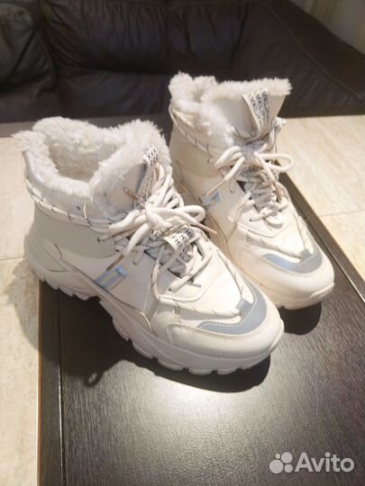 Кроссовки зимние женские 39 размер