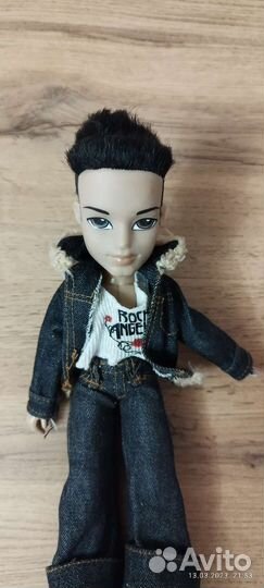 Кукла Bratz