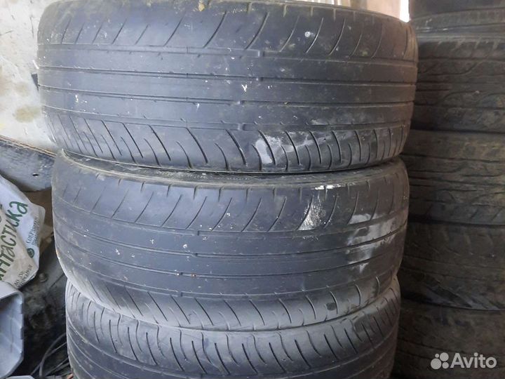 Kumho 722 215/55 R17