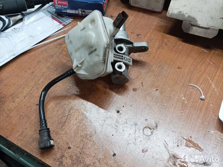 Главный тормозной цилиндр peugeot 308