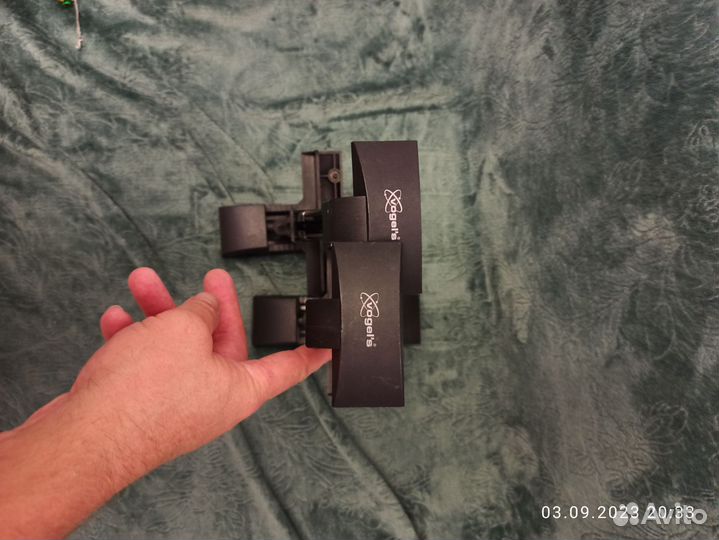 Кронштейн для акустики Vogels VLB 200 Black