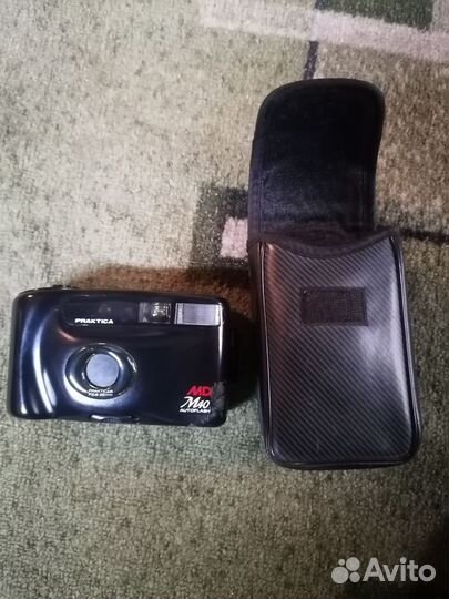 Пленочный фотоаппарат