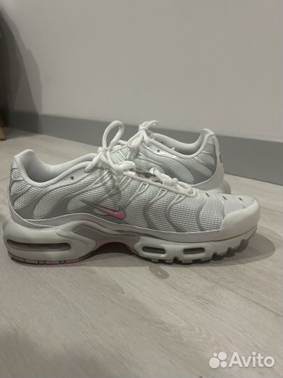 Кроссовки nike air max tn plus pink