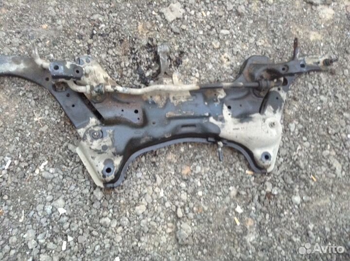Подрамник двигателя Hyundai solaris, KIA RIO 3