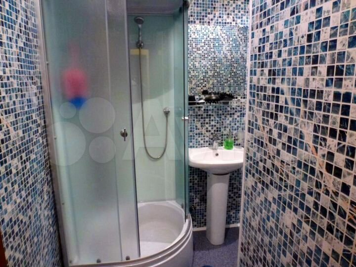 Комната 25 м² в 3-к., 4/4 эт.