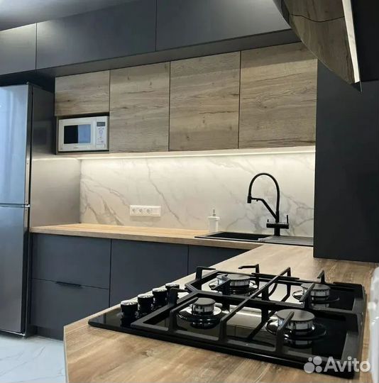 Кухонный гарнитур на заказ. Гapaнития дo 10 лeт