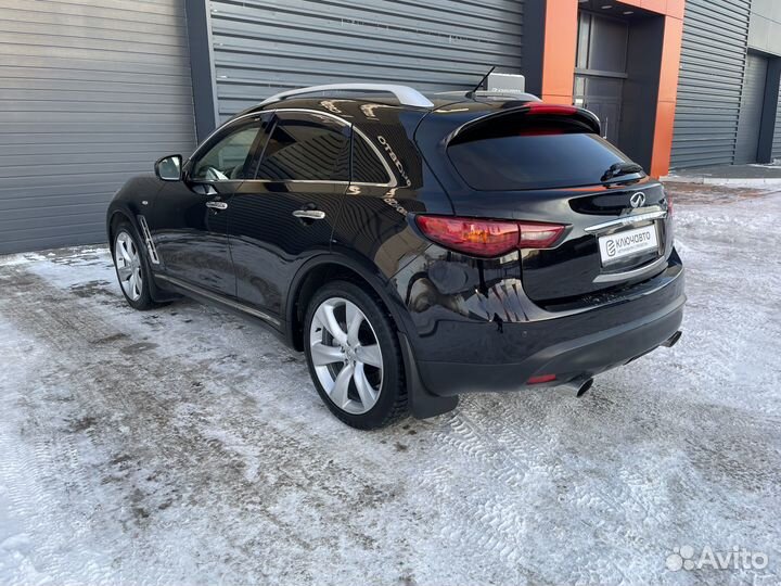 Infiniti FX37 3.7 AT, 2011, 124 200 км