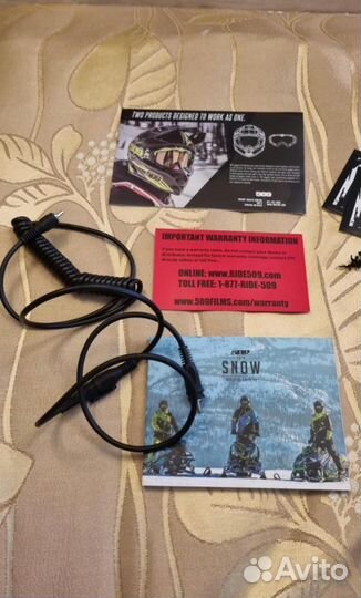 Шлем снегоходный с греющим стеклом