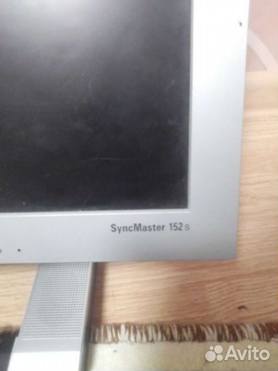 Монитор Samsung