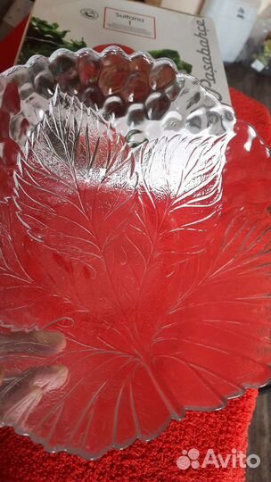 Большой салатник новый