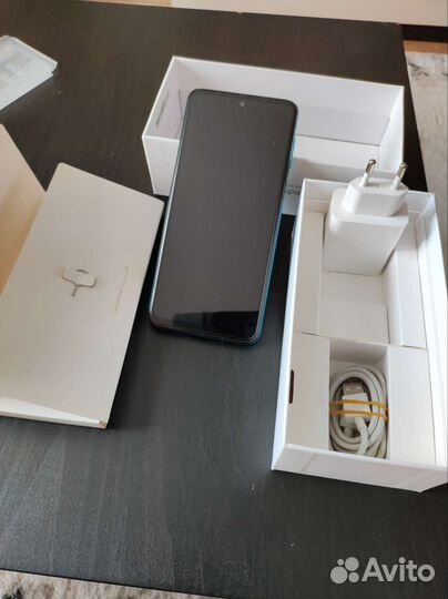 Телефон Redmi Note 9 Pro