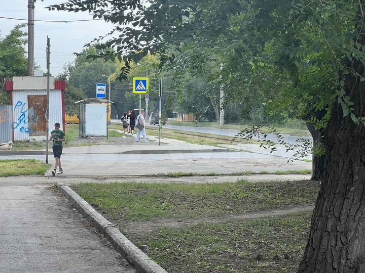 Торговая площадь 36м² на 1-ой линии напротив парка