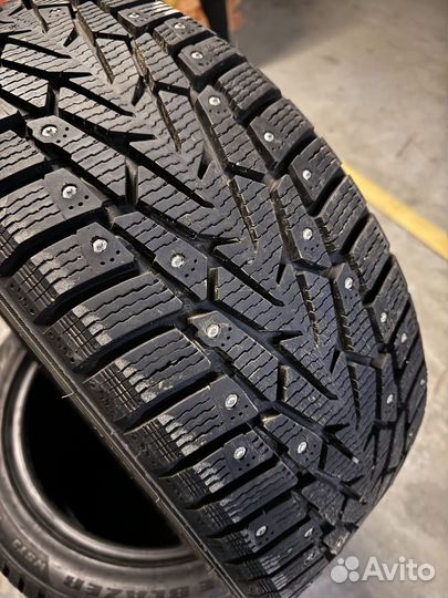 Nokian Tyres Entyre 215/50 R17
