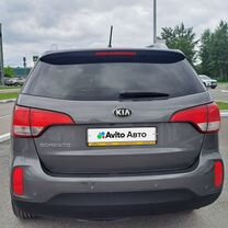 Kia Sorento 2.4 AT, 2013, 130 000 км, с пробегом, цена 2 150 000 руб.