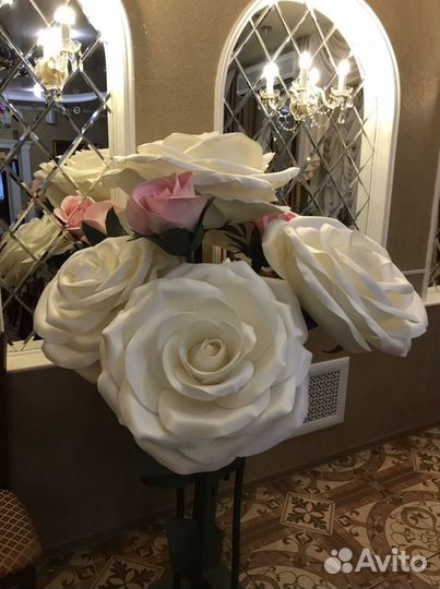 Ростовые цветы из изолона