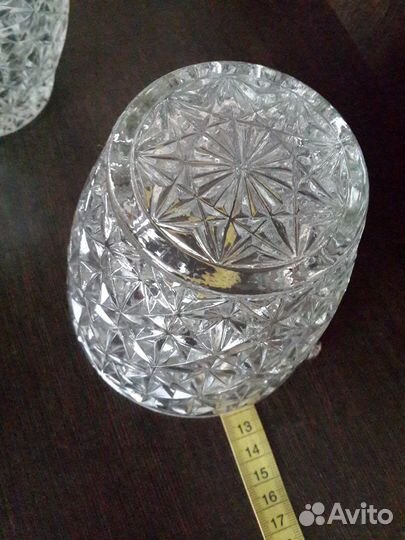 Ваза для конфет, фруктов, угощений с ручкой