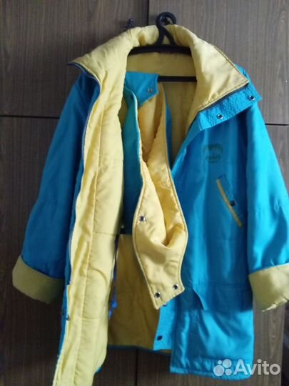 Пуховик женский 48 - 50 с капюшоном, бу