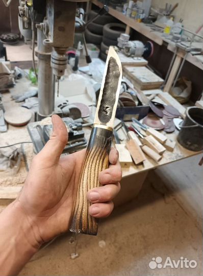 Нож охотничий для шкурения