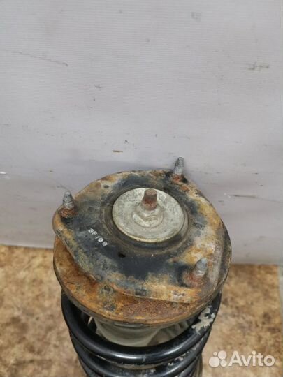 Амортизатор подвески передний правый Chevrolet