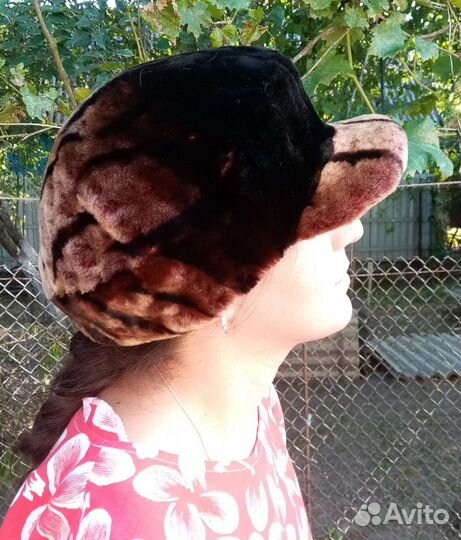 Берет меховой