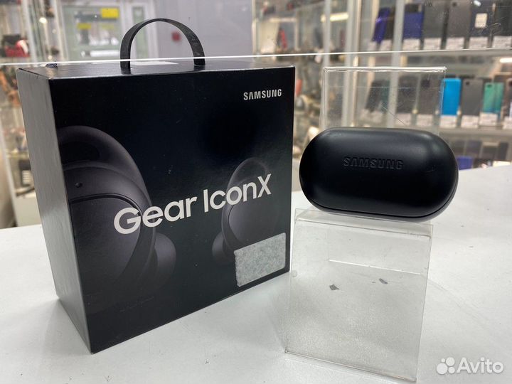 Наушники Samsung Gear IconX (2018)