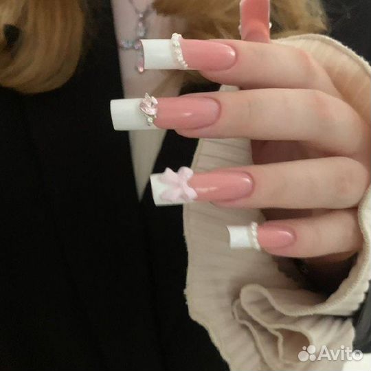 Маникюр, наращивание ногтей