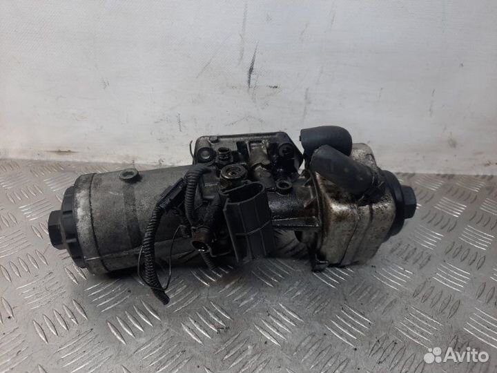 Корпус масляного фильтра Volkswagen Golf хэтчбек