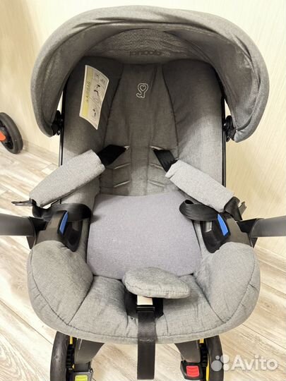 Коляска автокресло Doona с базой isofix