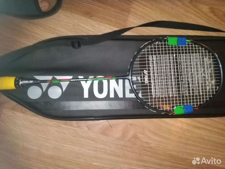 Ракетка для бадминтона yonex