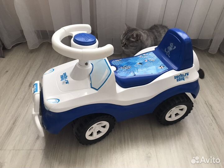 Детская машина-каталка комплектации Sochi edition