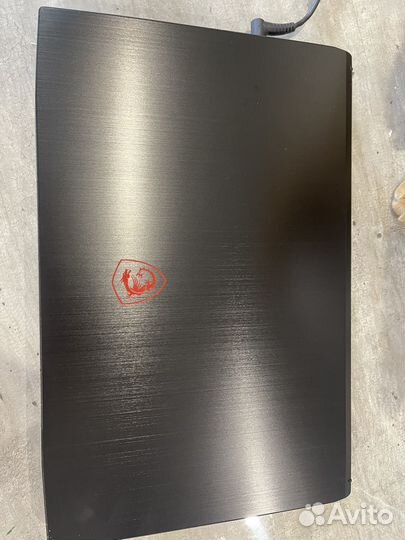 Игровой ноутбук MSI GF75 Thin 9scsr