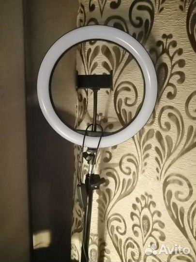 Лампа кольцевая