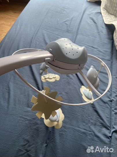 Мобиль на кроватку infantino