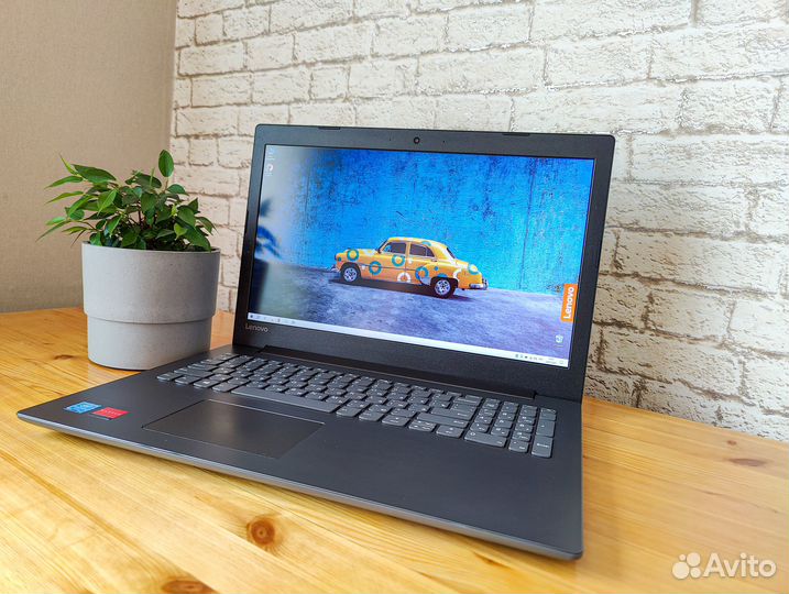 Крутой ноутбук Lenovo с видео и SSD