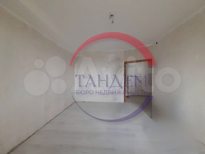 2-к. квартира, 62 м², 4/9 эт.